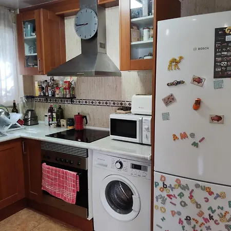 With Barbecue And Pool Near To The Beach! Holiday home Creixell